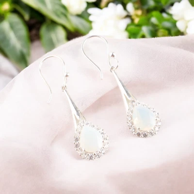Pendientes colgantes de circonitas cúbicas y piedras preciosas de ópalo lechoso joyería de plata de ley 925 Foto 1 de 4