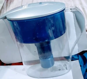 PUR WATER FILTRATION PITCHER and dispenser-Model CR-6000 - Picture 1 of 1