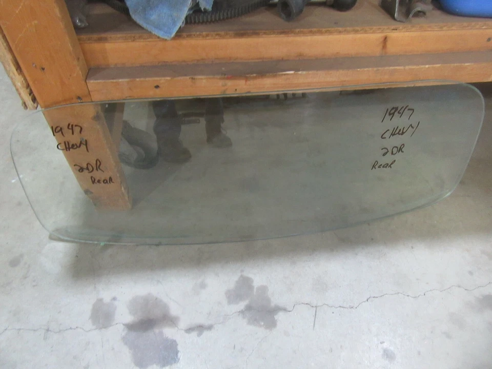 1947 Chevrolet Fleetmaster 2 door car rear glass window hot rod rat rod parts - Image 1 of 1
