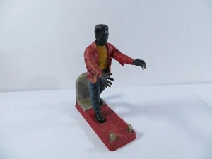 Vintage Aurora Frankenstein Monster Model Kit 1961 Assembled & Painted - Picture 1 of 24