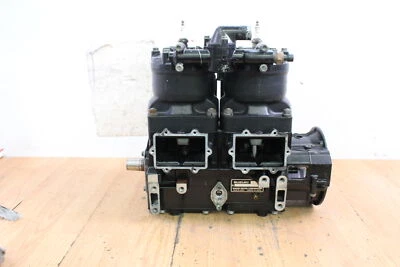 2001 Arctic Cat Mountain Cat 800 Motor Engine - Image 1 of 4