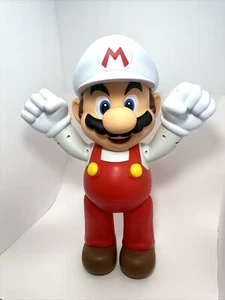 Nintendo Super Mario Figure Mario Fire Action Figure Gigante 20" - Foto 1 di 10