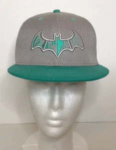 New Era DC Comics Batman Snapback Teal Cap Hat - Picture 1 of 7