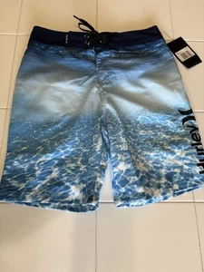HURLEY Boys Size 10/25 Swim Trunks BLUE Water Pattern NWT - Sits Above The Knee - Picture 1 of 6