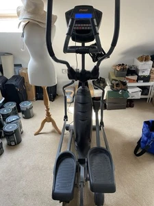 Fuel FE 46F Elliptical Trainer - Picture 1 of 5