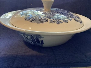 ENOCH WEDGWOOD "COUNTRYSIDE" COVERED SERVING BOWL ENGLAND - Picture 1 of 12
