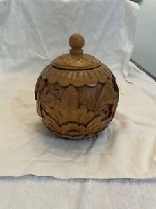Wooden Hand Carved Tobacco Urn Ginger Tea Jar Bowl Vase & Lid Vintage 6in wide - Picture 1 of 6