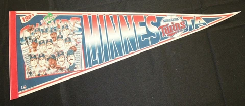 1991 Minnesota Twins World Series Caricature 30x12 Pennant Cover