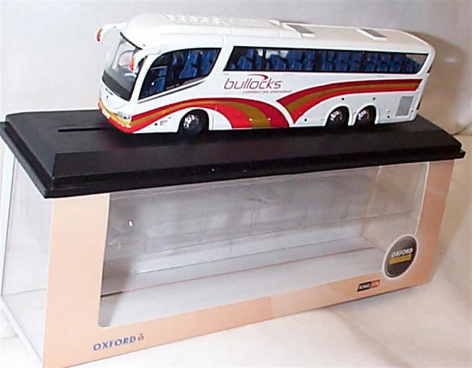 OXFORD 1/76  IRIZAR PB BUS/COACH Bullocks 76IRZ006 - Image 1 of 2