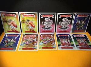 Juego de 10 cartas Topps Garbage Pail Kids 2020 semana de agosto vacaciones extrañas EVIL EDIE - Imagen 1 de 12