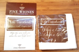 Etiquetas de vino y servilletas de cóctel FINE WHINES "Vida sin corcho?" Divertido regalo - Imagen 1 de 4