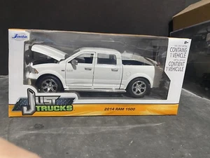 JADA JUST TRUCKS 2014 DODGE RAM 1500 WHITE 1:24 DIECAST NEW IN ORIGINAL BOX - Picture 1 of 16