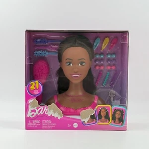 Cabezal de peinado Barbie Mattel con accesorios 21 piezas nuevo - Imagen 1 de 2