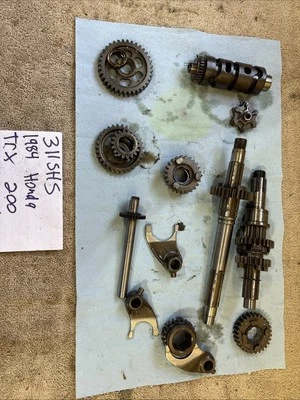 Honda TRX 200 1984 transmisión engranajes guts 311 Foto 1 de 4