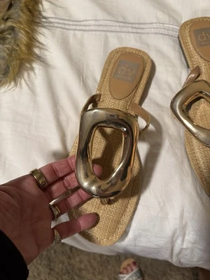 Dolce Vita Women's Sz 8.5 Sandal Flats Gold & Tan Excellent Condition - Image 1 of 4