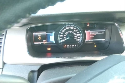 Taurus (Sedán) 2016 equipo original velocímetro calibre grupo 33 k millas Ford Foto 1 de 4