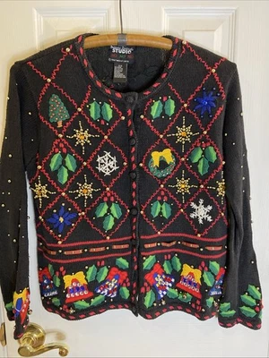 Suéter de Navidad Designers Originals Studio Y2K Talla P/S Copos de Nieve Arcos Campanas Foto 1 de 4