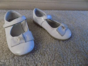 Toddler Girls Smartfit Size 8 Dress Shoes - Picture 1 of 2