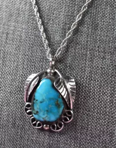 Scatola Ombra Fiori di Zucca Vintage Grande 1,75" Ciondolo e Catena 16", 19,8g - Foto 1 di 12