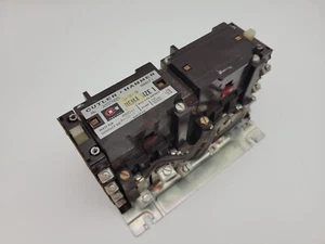 Cutler-Hammer A50CNVO Reversing Contactor 27A 3PH Coil 110/120V Size 1 Series A1 - Picture 1 of 15