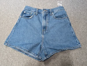 LEVI'S Premium Women's High Rise Loose Fit Classic Retro Denim Jeans Shorts 25 - Picture 1 of 13