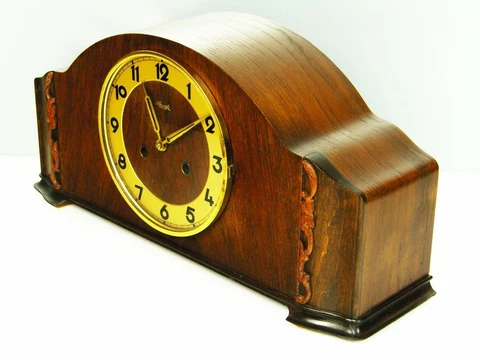 KIENZLE ART DECO  CHIMING MANTEL CLOCK  BLACK FOREST WITH PENDULUM Cover