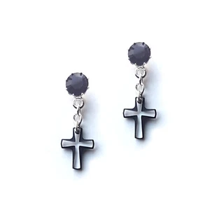 Ohr Stecker versilbert mit 2 Swarovski Kristallen als Kreuz, Klar / Schwarz - Picture 1 of 2