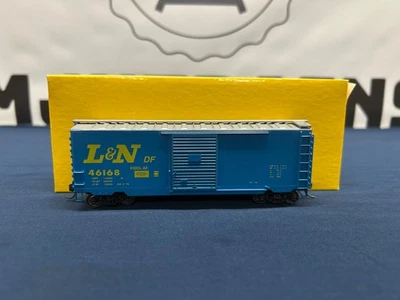 Accurail HO Louisville & Nashville #46168 40’ PS-1 Steel Box Car 3409 - Image 1 of 3
