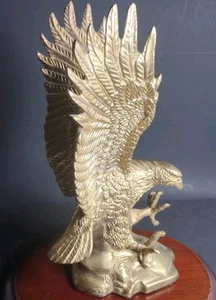 Vintage Eagle Figurine Gold Brass Statue, Patriotic Desktop Sculpture 8.5" - Picture 1 of 23