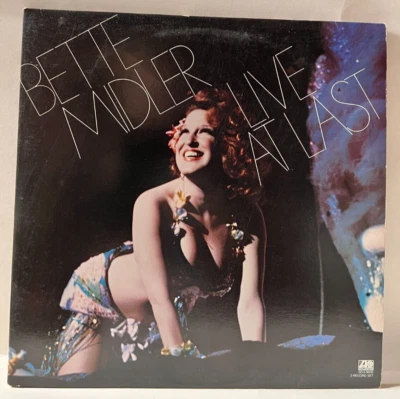 A60 Bette Midler: Live At Last - 1977 Atlantic Records SD 2-9000 - 2 LP Pop Set - Image 1 of 3