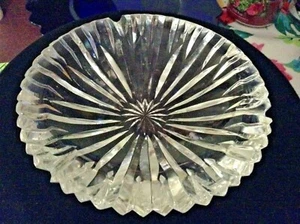 WATERFORD CRYSTAL PRISMATIC ASHTRAY SUNBURST CARVED PATTERN 7" ACROSS ETCHED 3LB - Picture 1 of 8