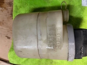 1968 Jaguar XKE Windshield washer pump/reservoir - Picture 1 of 1