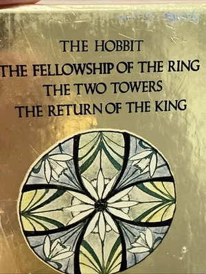 Vintage Lord Of The Rings Gold Foil Box Set of 4 JRR Tolkien Ballantine PB 1973 Foto 1 de 4