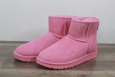 UGG Classic Mini II Boots Women's size 8 (TR-836) - Image 1 of 4
