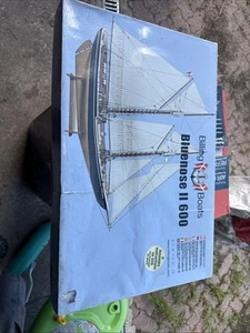 Billing Boats Bluenose II 600 Model Kit 1:100 Scale - Picture 1 of 5