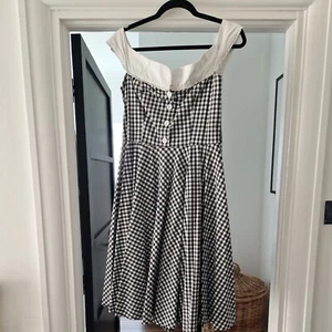 Hell Bunny Vintage look gingham check Swing Dress. Size: Large - Picture 1 of 7