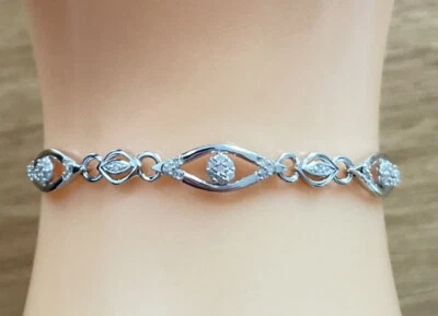 9ct White Gold Diamond Bracelet, 18cm / 7 Inches length, 0.5cm wide - Image 1 of 4