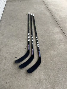 Game Used Colorado Avalanche Nathan MacKinnon Stick Pack 5 Points 3G, 2A 4/13/22 - Picture 1 of 6