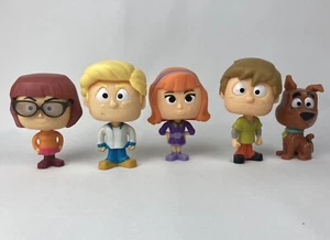 McDonald's 2021 Happy Meal Toys Scooby Doo Bobble Head Lot Of 5 Figures - Picture 1 of 9