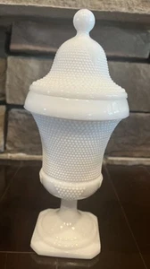 Vintage L.E. Smith Hobnail Milk Glass Lidded Urn Pedestal Covered Jar - Picture 1 of 20