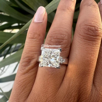 5 Carat Princess Cut Lab Grown Diamond Engagement Ring With Side Diamonds - Image 1 of 4