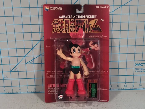 Astro Boy Brave Version Miracle Action Figure, Medicom Toy 1999 Cover