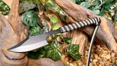 United cutlery brands/Spear/Harpoon tip/Knife/Blade/Concealable/Survival/Combat - Image 1 of 4