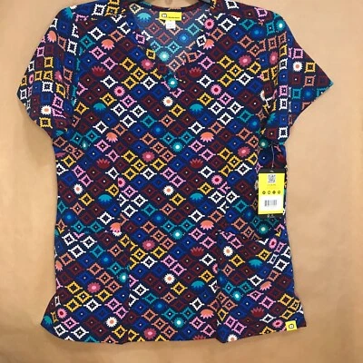 WonderWink Scrub Top Large VNeck Geo Mio 6657-GOMO 2Pockets NWT Free Shipping - Image 1 of 4