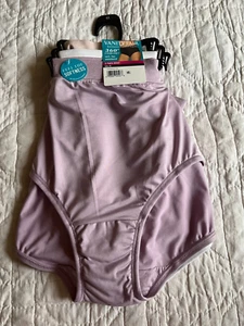 3 Pair Vanity Fair 4X/11 Radiant Collection Briefs 360* Comfort Assorted NEW - Picture 1 of 3