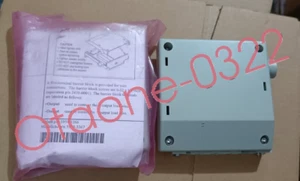 1PCS NEW Agilent 5060-3386 Output Connector Block Free shipping Via DHL/FedEX - Picture 1 of 2