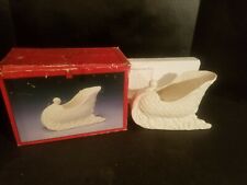 Vintage Madison Avenue Bisque Sleigh With Embossed Poinsettia & Doves In Box