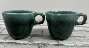 Lote de 2 tazas de café vintage casco esmalte por goteo verde mango en O taza horno prueba EE. UU. - Imagen 1 de 11