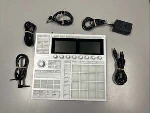 Native Instruments Maschine Plus LIMITED EDITION - Picture 1 of 8
