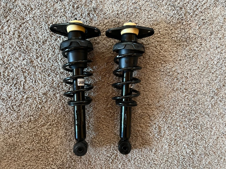 R56 2007+ Mini Cooper S Rear Shocks Pre-Built Ready to Install - READ Desc.!! Foto 1 de 4